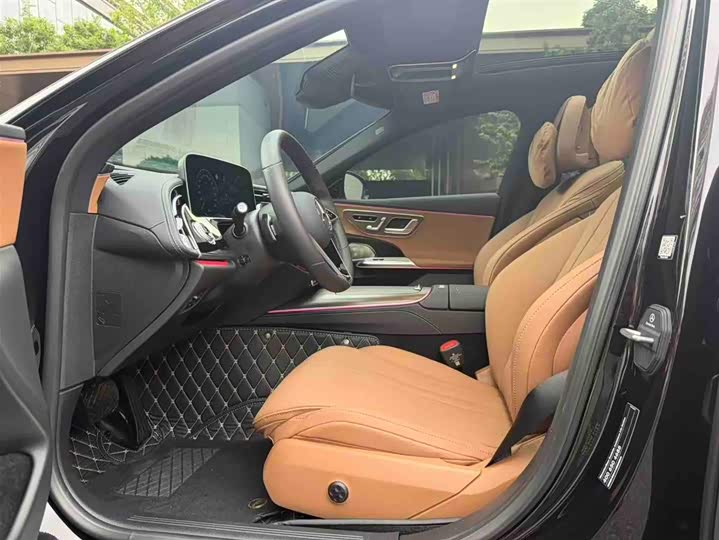 Mercedes-Benz E-Class 2025 E 300 L Luxury — фото 9