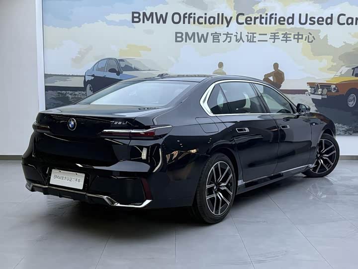 BMW 7 Series 735Li M спортпакет — фото 4