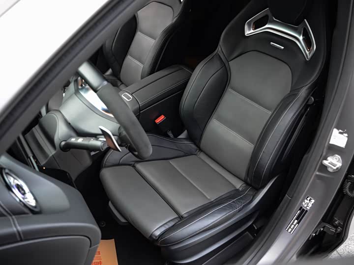Mercedes-Benz GLA 2021 AMG GLA 45 4 MATIC+ — фото 14