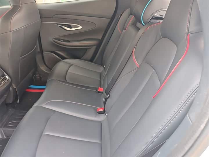 Changan UNI-T 2020 1.5 T Flagship — фото 17