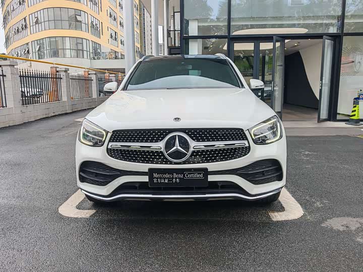 Mercedes-Benz GLC 2021 GLC 260 L 4 MATIC Luxury — фото 3