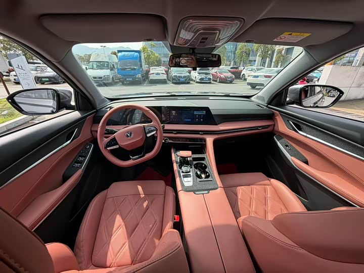 Changan CS75 PLUS 2023 1.5 T ATPremium — фото 6