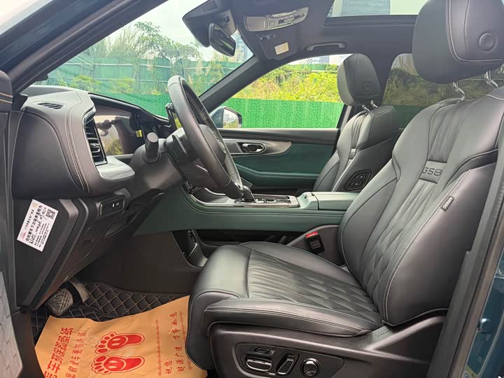 Trumpchi GS8 2022 2.0 TGDI 4 WD ( ) — фото 8