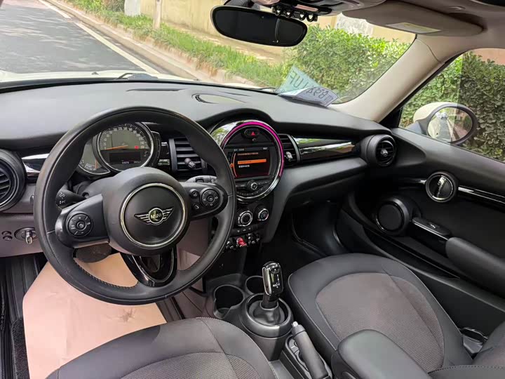 MINI Hatch — фото 13