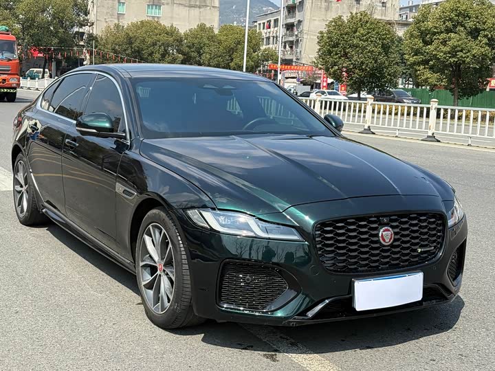 Jaguar XFL 2023 XFL 2.0 T P 250 2 WD — фото 3