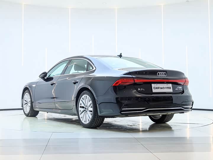 Audi A7L 2024 45 TFSI S-line — фото 5