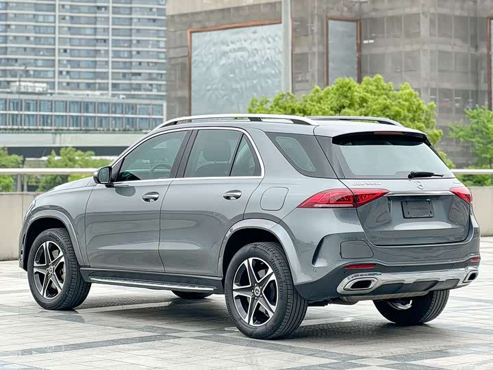 Mercedes-Benz GLE 2022 GLE 350 e 4 MATIC — фото 5