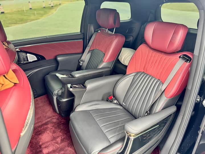 Trumpchi E9 2023 E 9 MAX — фото 15