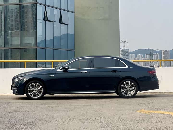 Mercedes-Benz E-Class 2021 E 300 L Luxury — фото 10