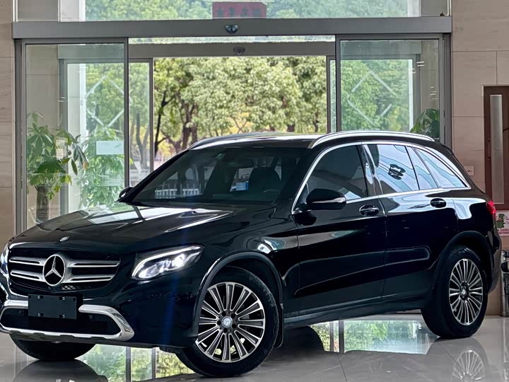 Mercedes-Benz GLC 2016 GLC 260 4 MATIC
