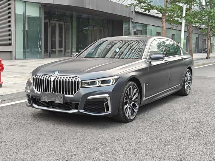 BMW 7-Series 2019 740 Li x Drive M — фото 1