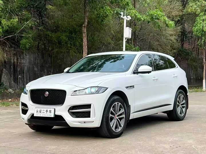 Jaguar F-PACE 2016 2.0 T 2 WDR-Sport — фото 1