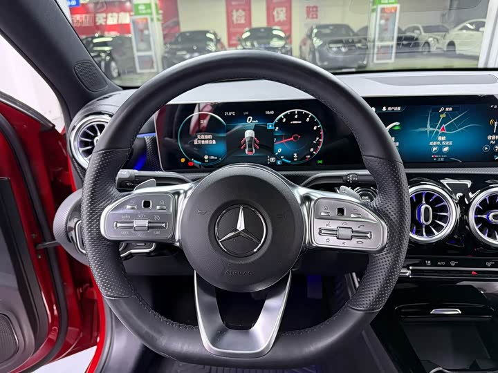 Mercedes-Benz A-Class 2020 A 200 L — фото 2