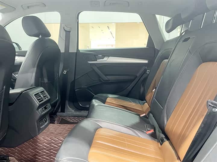 Audi Q5L 2020 40 TFSI — фото 8