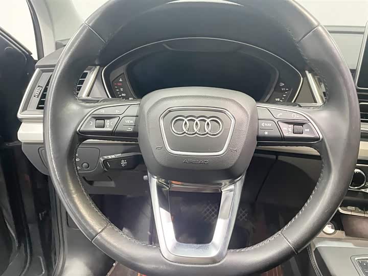 Audi Q5L 2020 40 TFSI — фото 11