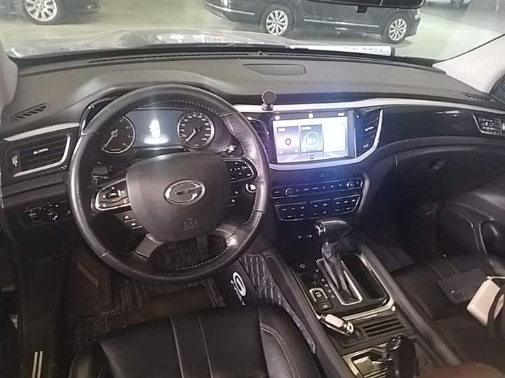 Trumpchi GS7 2017 280 T 2 WDLuxury — фото 10