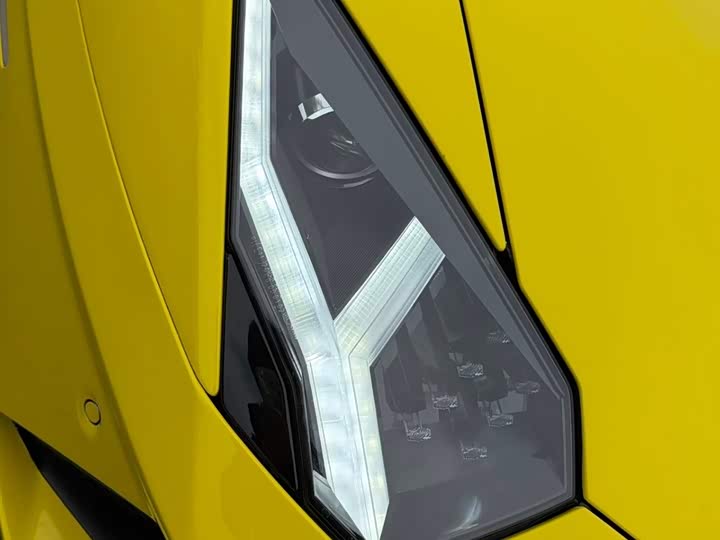 Lamborghini Aventador 2018 Aventador S Roadster — фото 3
