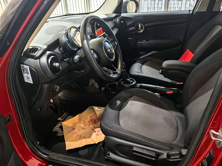 MINI Hatch — фото 10