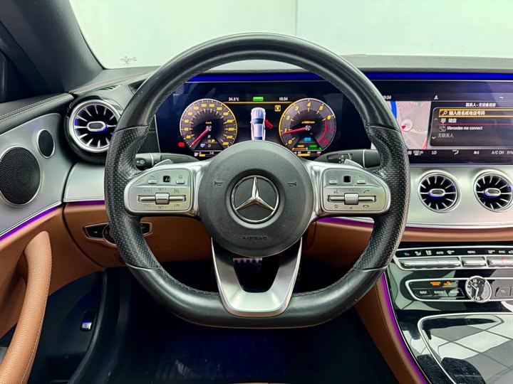 Mercedes-Benz E-Class — фото 14