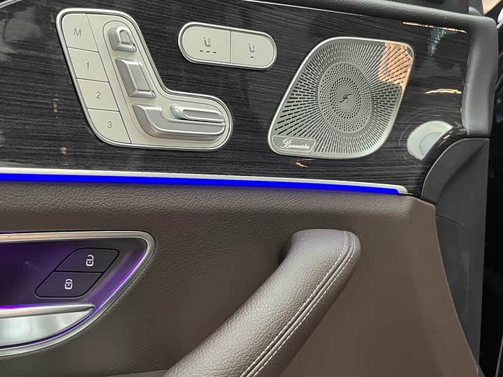 Mercedes-Benz GLS 2023 GLS 450 4 MATIC — фото 8