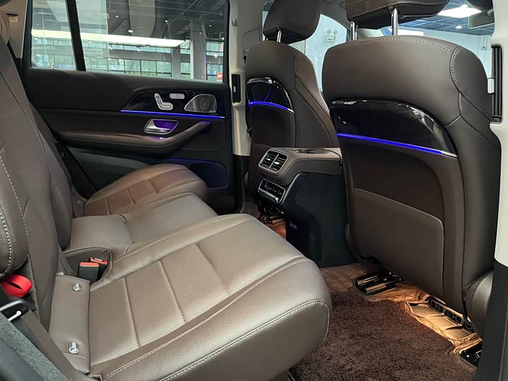 Mercedes-Benz GLS 2023 GLS 450 4 MATIC — фото 11