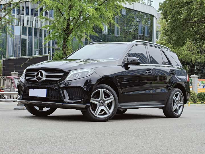 Mercedes-Benz GLE 2017 GLE 400 4 MATIC — фото 1