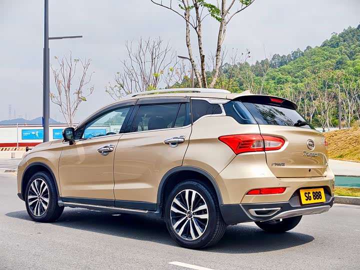 Trumpchi GS4 2017 235 T AT 2 WD — фото 9