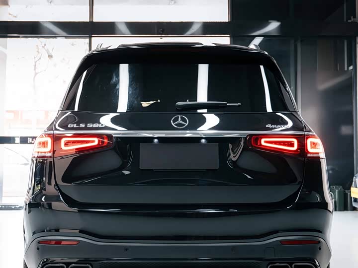 Mercedes-Benz GLS 2018 GLS 500 4 MATIC — фото 4