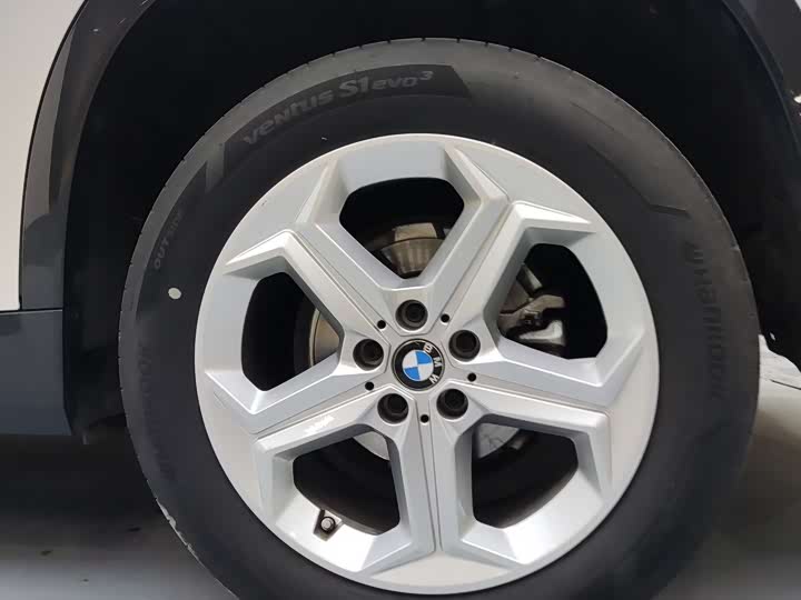BMW X1 2023 s Drive 20 Li X — фото 14