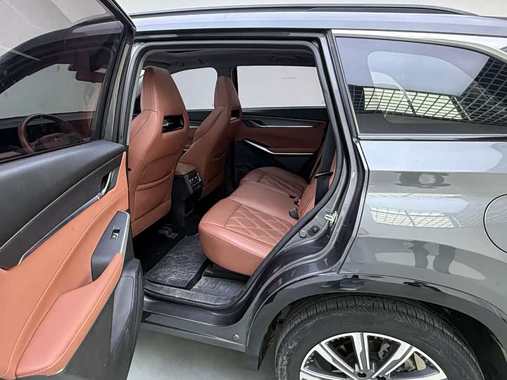 Changan CS75 PLUS 2023 1.5 T ATPremium — фото 15