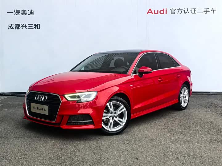 Audi A3 2019 Limousine 35 TFSI V — фото 1