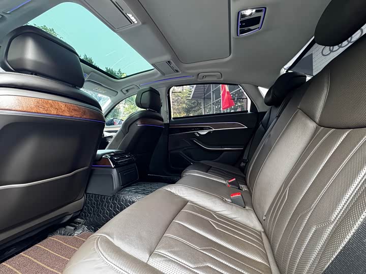 Audi A8 2019 Plus A 8 L 50 TFSI quattro Luxury — фото 7