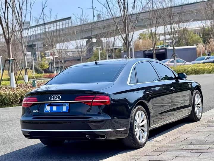 Audi A8 2014 A 8 L 45 TFSI quattro Comfort — фото 6