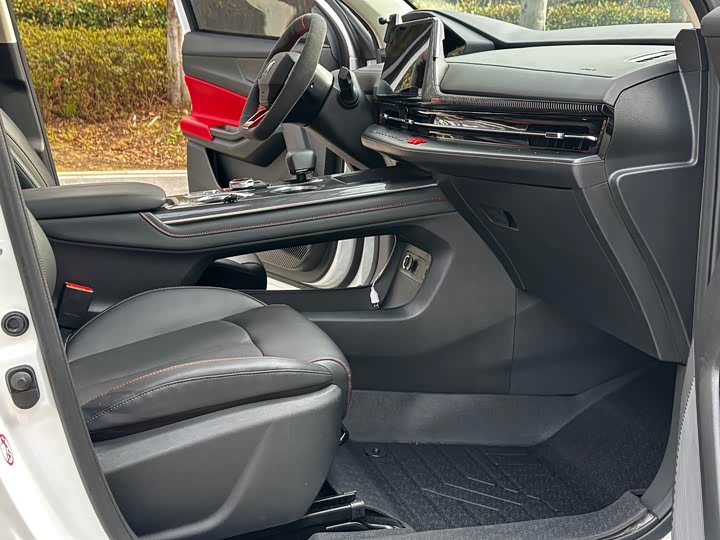 Changan CS55 PLUS 2022 1.5 T DCTPremium — фото 10