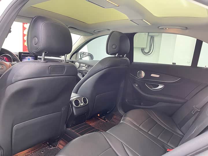 Mercedes-Benz C-Class 2018 C 200 L — фото 21
