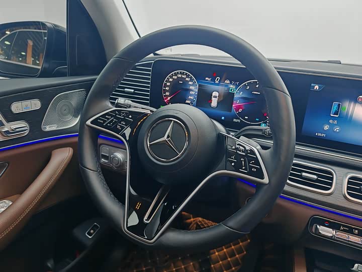 Mercedes-Benz GLE 2024 GLE 450 4 MATIC Luxury — фото 16