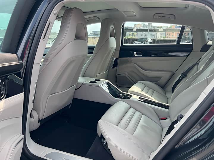 Porsche Panamera 2017 Panamera 4 E-Hybrid 2.9 T — фото 13