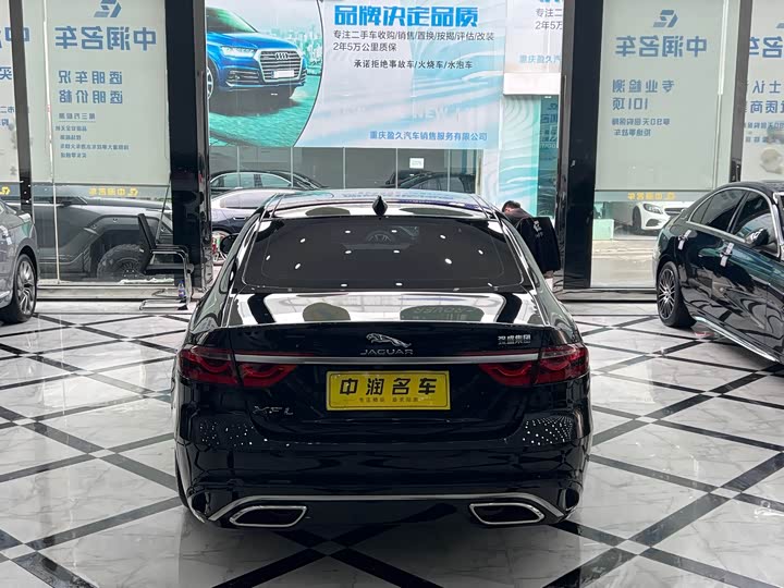 Jaguar XFL 2023 XFL 2.0 T P 250 2 WD — фото 16