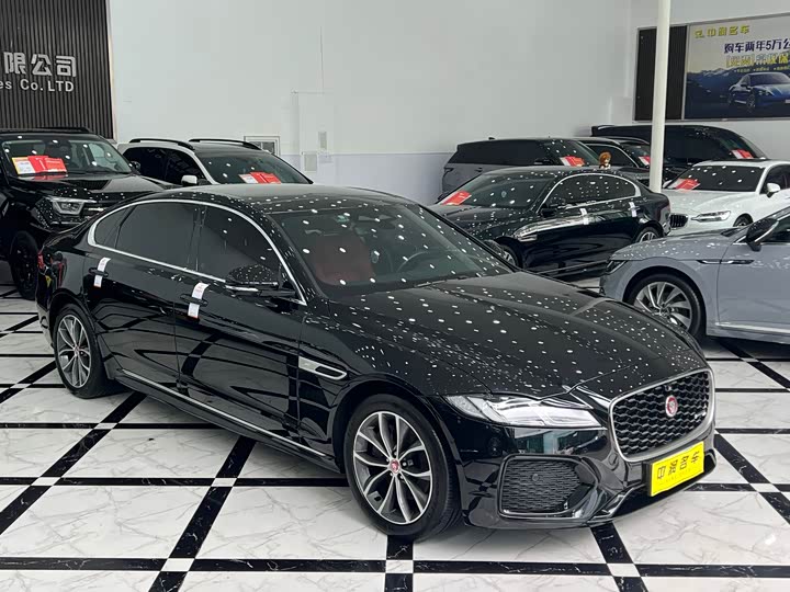 Jaguar XFL 2023 XFL 2.0 T P 250 2 WD — фото 3