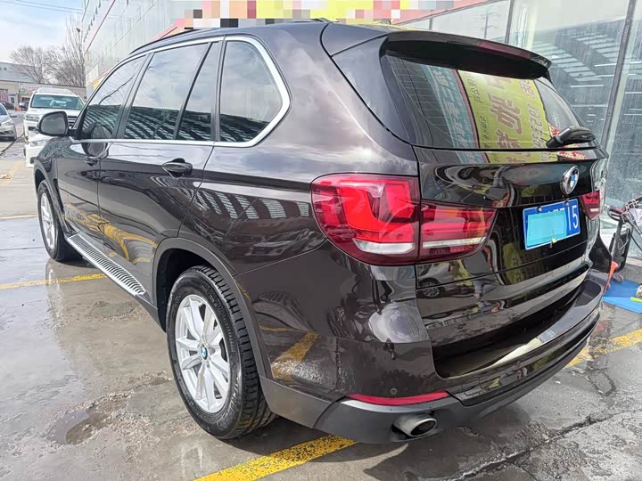 BMW X5 2014 x Drive 35i Leading — фото 17