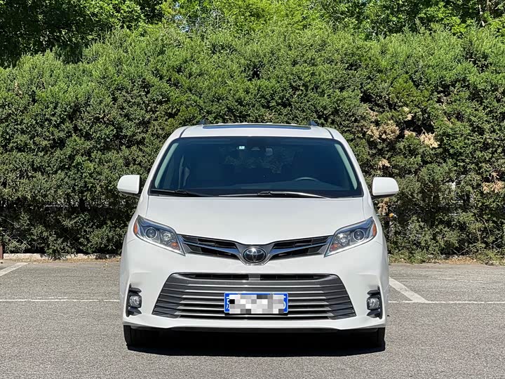 Toyota SIENNA 2019 3.5 L AT — фото 2