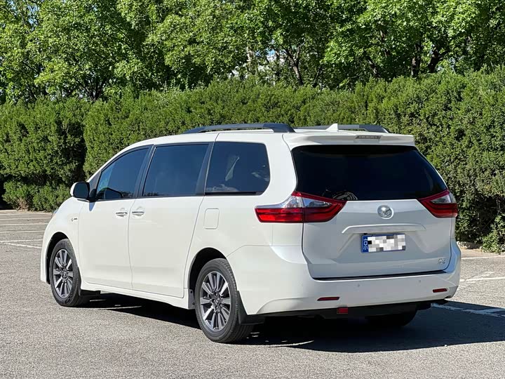 Toyota SIENNA 2019 3.5 L AT — фото 3