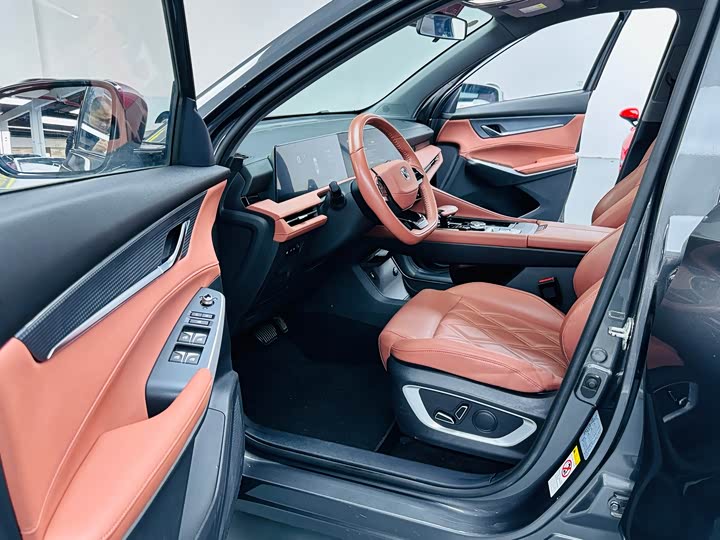 Changan CS75 PLUS 2023 2.0 T ATPremium — фото 4