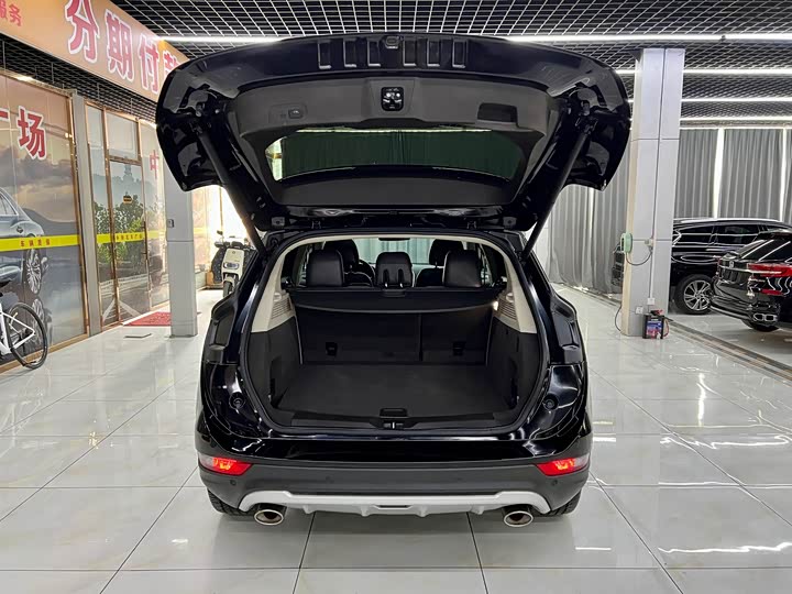 Lincoln MKC 2019 2.0 T 2 WD VI — фото 8
