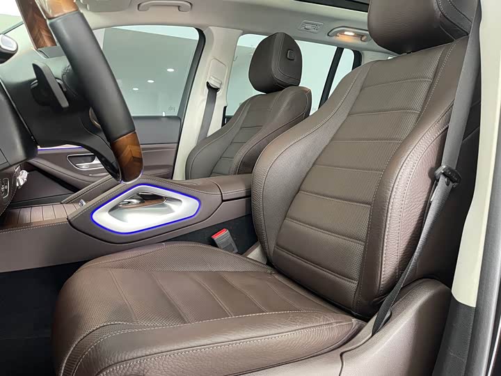 Mercedes-Benz GLS 2023 GLS 450 4 MATIC Luxury — фото 16