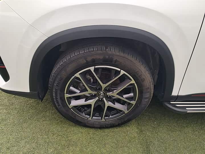 Changan CS75 PLUS 2022 1.5 T ATPremium — фото 23