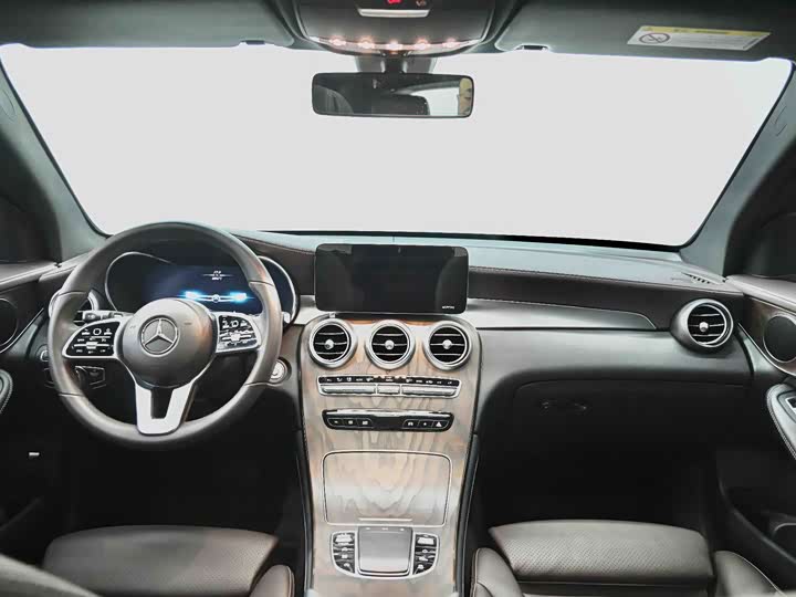 Mercedes-Benz GLC 2020 GLC 260 L 4 MATIC Luxury — фото 26