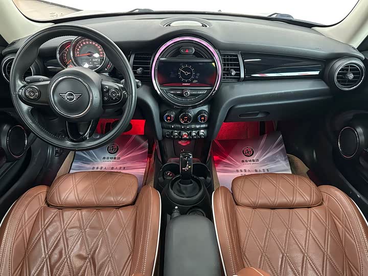 MINI Hatch — фото 19