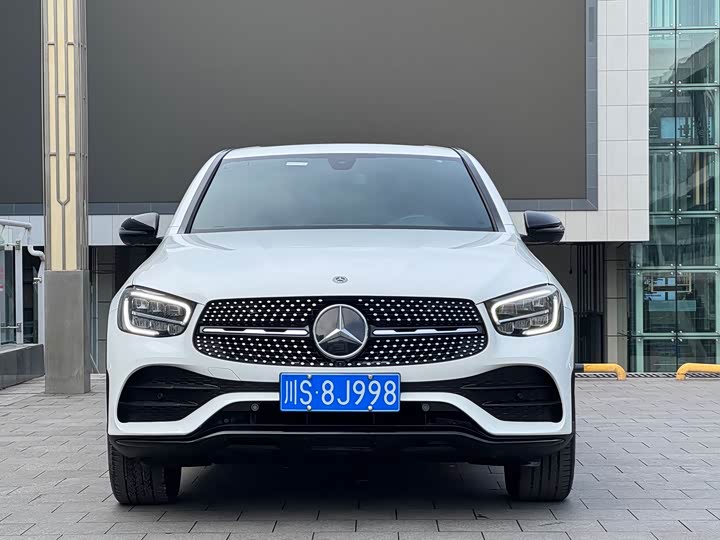 Mercedes-Benz GLC 2023 GLC 260 4 MATIC SUV — фото 3