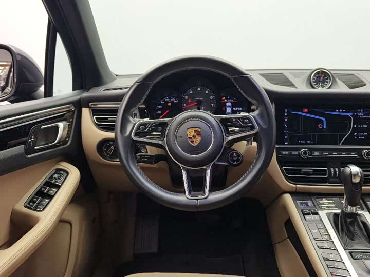 Porsche Macan 2021 Macan S 3.0 T — фото 10